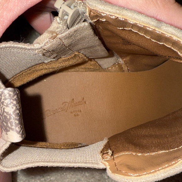 Universal Thread Tan Ankle Boots - Picture 2 of 3